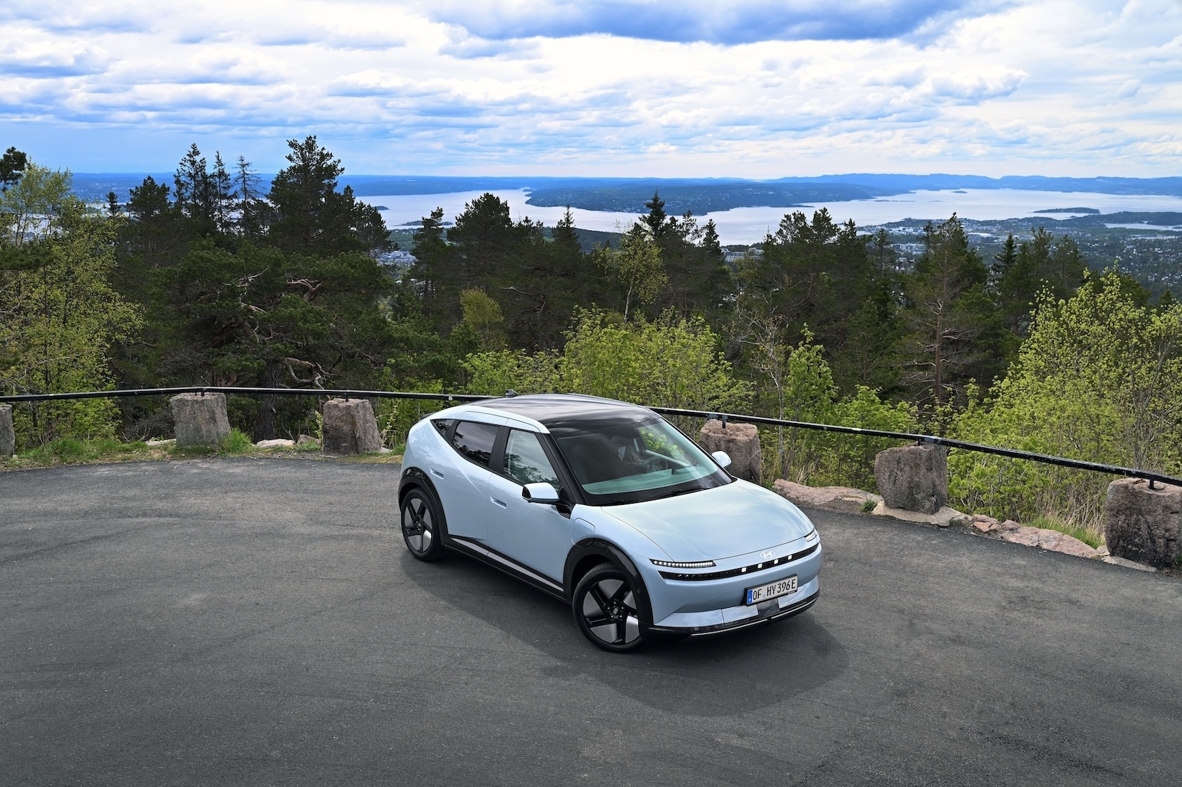 IONIQ 3 tuo IONIQ-brändin edistykselliset teknologiat uuteen kokoluokkaan. Auto on suunniteltu, testattu ja valmistettu alusta alkaen eurooppalaisten asiakkaiden tarpeet ja mieltymykset huomioiden.